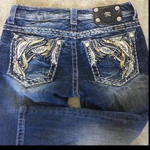 Miss me Capri very cute  size 26 excellent con.